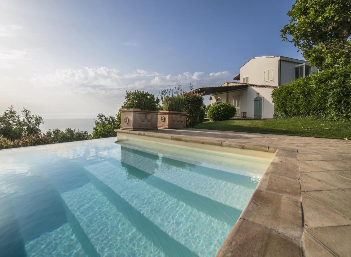 Villa Laura Capo d'Orlando Bagian luar foto