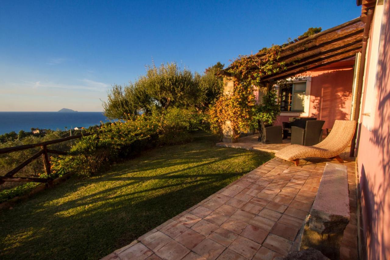 Villa Laura Capo d'Orlando Bagian luar foto