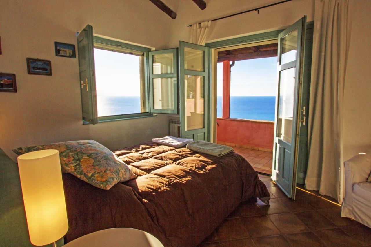 Villa Laura Capo d'Orlando Bagian luar foto