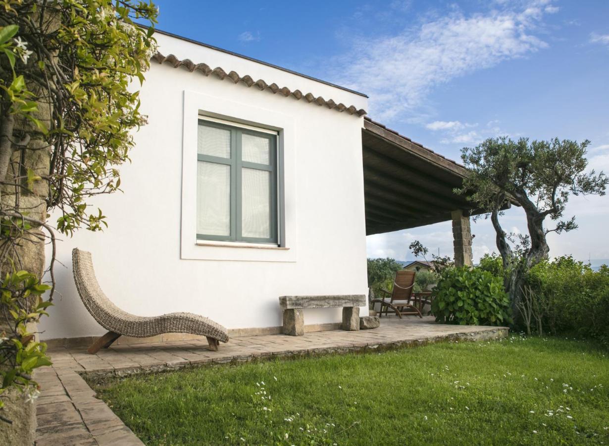 Villa Laura Capo d'Orlando Bagian luar foto